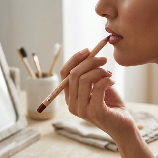 Slang Lip & Eye Pencil